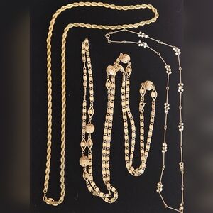 Vintage Gold Tone Women's Necklaces/Bracelets Lot